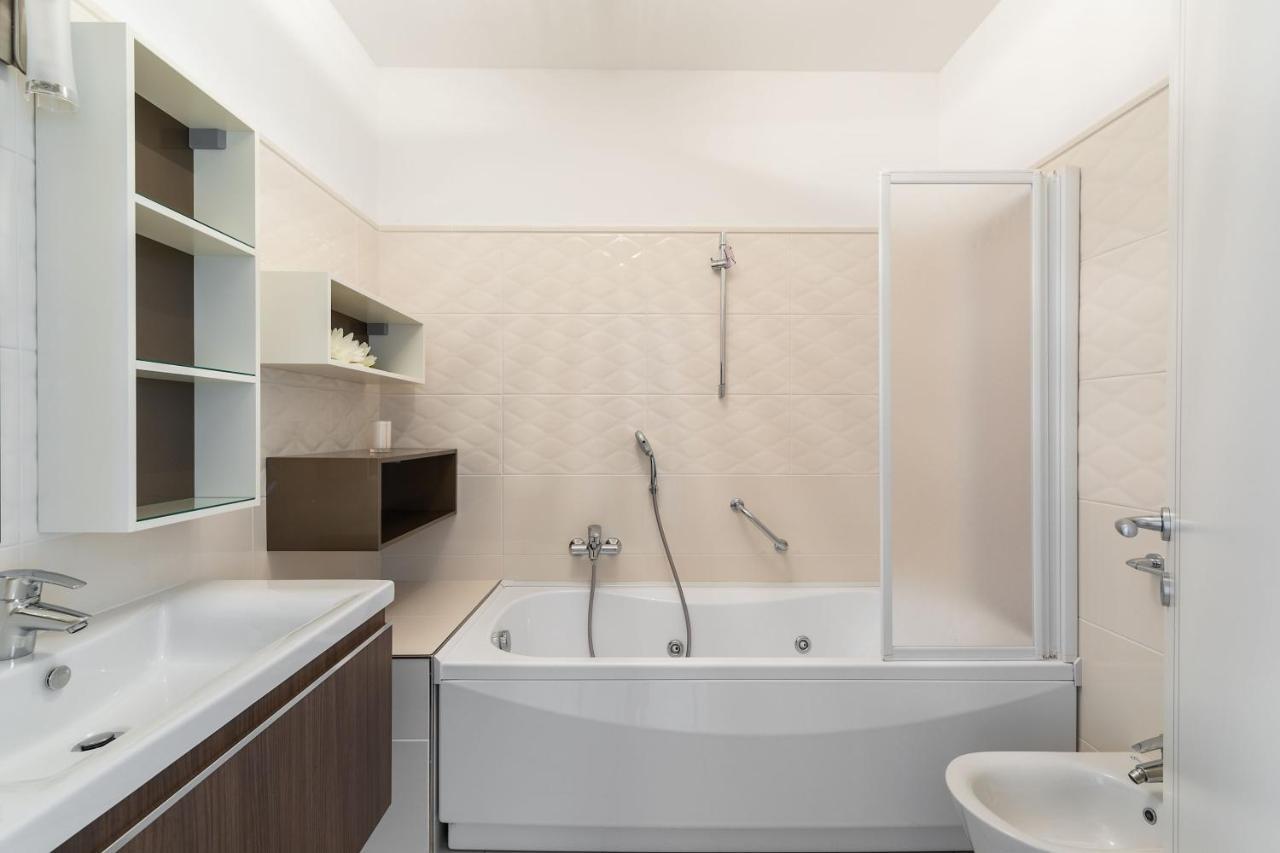 Il Parco 11 By Quokka 360 - In The Business Centre Of Lugano Apartment Bagian luar foto